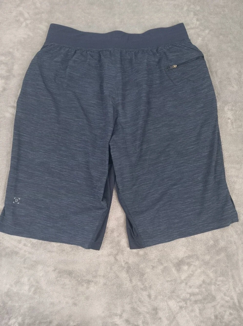 lululemon athletica Men's Performance Shorts in Dark Navy Heather Size Medium - Picture 1 of 14